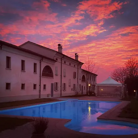 Dello Spino 3* Concordia sulla Secchia