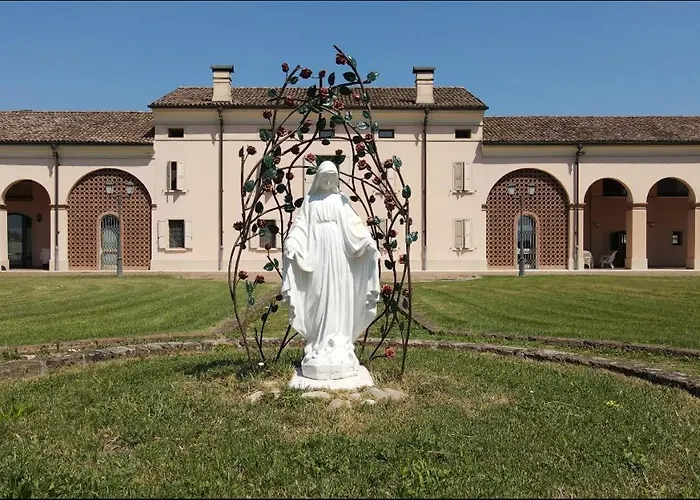 Alojamento de Acomodação e Pequeno-almoço Dello Spino Concordia sulla Secchia
