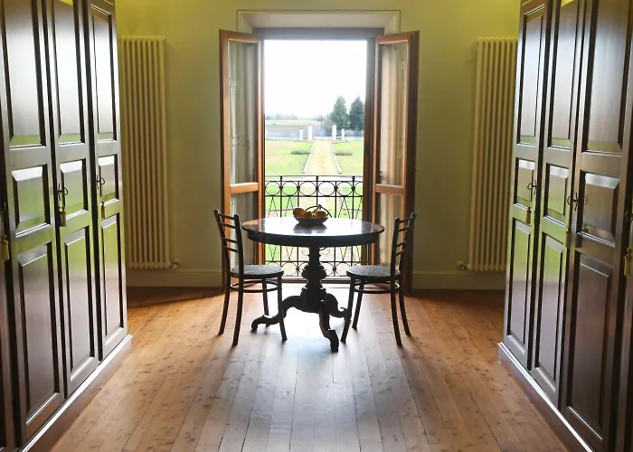 Dello Spino Panzió Concordia sulla Secchia